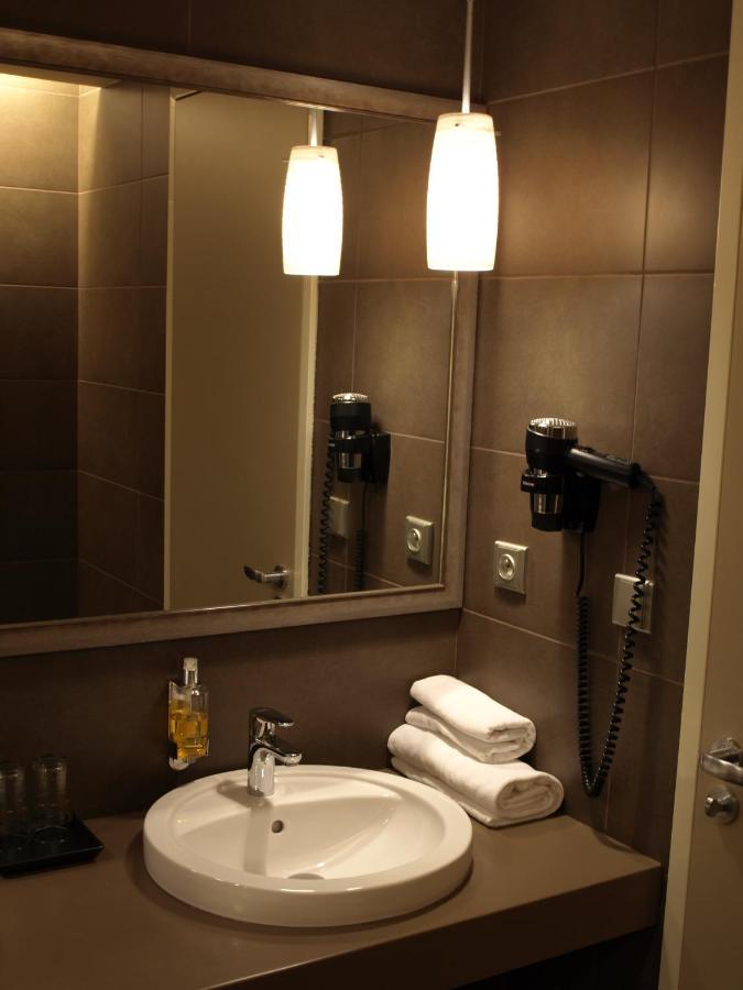 Modra Stodola Contactless Check-In Hotel Horomerice Екстериор снимка